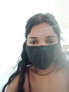 Snapshot of Desi_Couple_P chatting on July 2026 01:47:02 AM Desi Couple P online show from July 2026 01:47:02 AM