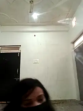 Snapshot of Desi_Couple_P chatting on July 2026 02:05:17 AM Desi Couple P online show from July 2026 02:05:17 AM