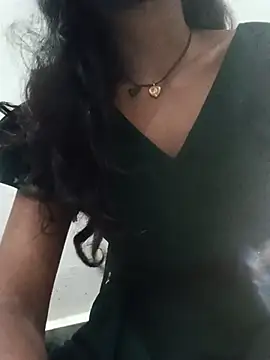 Snapshot of Desi_Couple_P chatting on July 2026 12:54:01 AM Desi Couple P online show from July 2026 12:54:01 AM