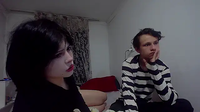 MegaanCollins online show from April 2026 05:39:01 PM