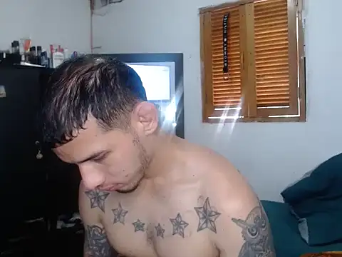 HotSinlge online show from February 2026 03:01:02 PM