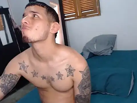 HotSinlge online show from February 2026 02:06:02 PM