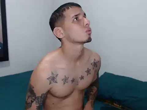 HotSinlge online show from February 2026 03:24:01 PM