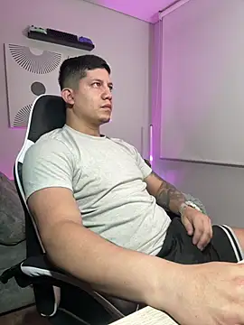  robertobaggioo online show from March 2026 12:28:02 PM