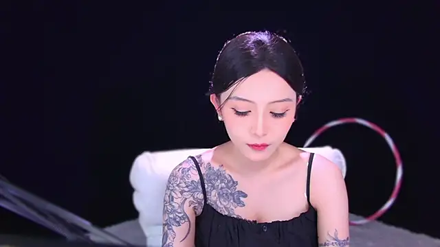 Snapshot of Wik-yibao chatting on February 2026 05:07:02 AM Wik-yibao online show from February 2026 05:07:02 AM