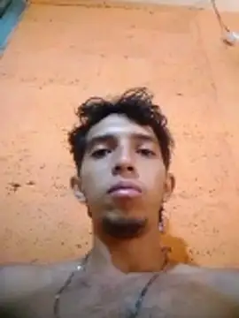 Noscay online show from May 2026 12:14:02 PM