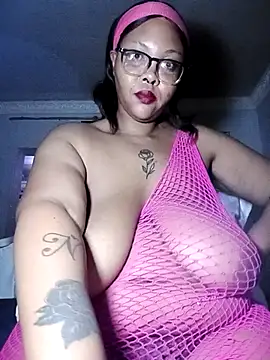 ShantelBootyBoobs online show from April 2026 12:12:02 AM