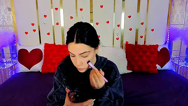 Snapshot of Twix_Ten chatting on February 2026 07:09:01 AM Twix Ten online show from February 2026 07:09:01 AM