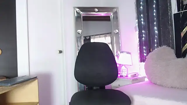 mailyn gold online show from March 2026 11:56:02 AM