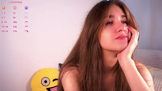 Snapshot of ClarineCasebolt chatting on July 2026 01:25:02 AM ClarineCasebolt online show from July 2026 01:25:02 AM