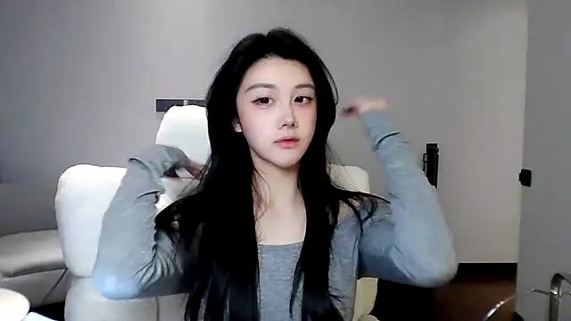 MedeLineayr online show from April 2026 05:19:02 PM