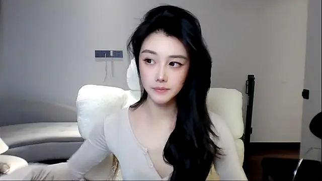 MedeLineayr online show from March 2026 05:19:01 PM