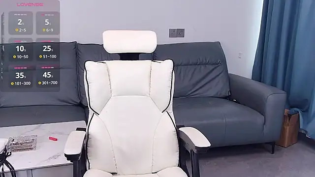 Snapshot of LX-MM chatting on April 2026 08:08:02 AM LX-MM online show from April 2026 08:08:02 AM