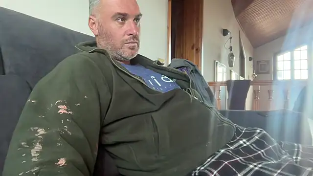 marcovik1 online show from February 2026 02:24:02 PM