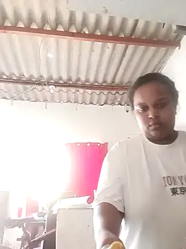 PerlaCurvasgrandes online show from February 2026 06:18:01 PM