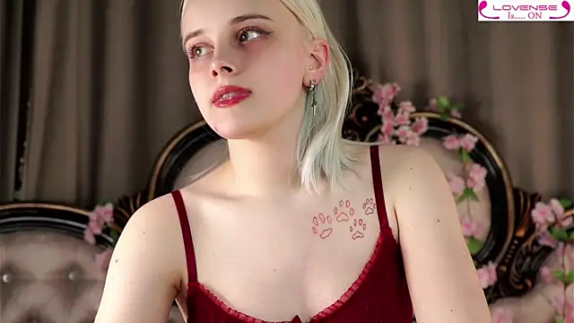 KirstinMcgeady online show from April 2026 05:30:01 PM