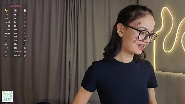 Snapshot of BeatrisRosel chatting on February 2026 06:08:02 PM BeatrisRosel online show from February 2026 06:08:02 PM