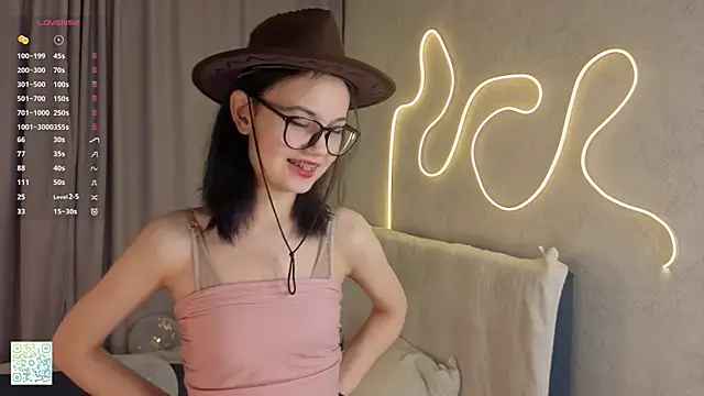 Snapshot of BeatrisRosel chatting on February 2026 06:09:01 PM BeatrisRosel online show from February 2026 06:09:01 PM