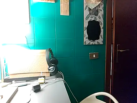 Ginevra01 online show from April 2026 08:32:02 PM