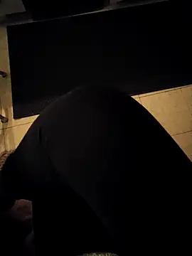 Ginevra01 online show from April 2026 06:49:02 PM