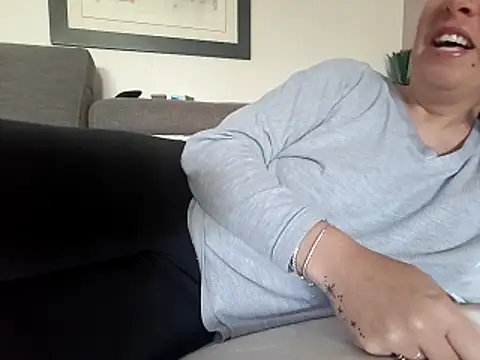 Ginevra01 online show from March 2026 02:09:02 PM