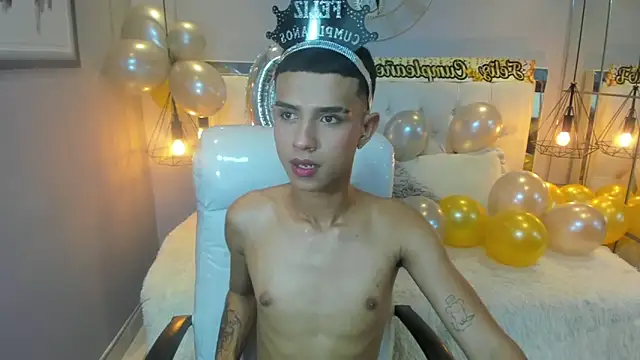 Snapshot of alexking_2 chatting on March 2026 06:26:01 PM alexking 2 online show from March 2026 06:26:01 PM