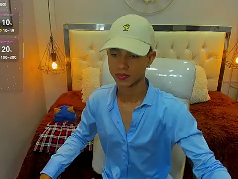 Snapshot of alexking_2 chatting on February 2026 03:12:02 PM alexking 2 online show from February 2026 03:12:02 PM