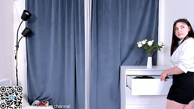 Snapshot of CharlesGruhn chatting on February 2026 07:14:02 PM CharlesGruhn online show from February 2026 07:14:02 PM