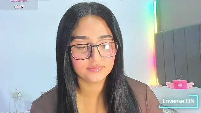 Curvy sweet online show from February 2026 02:56:01 AM