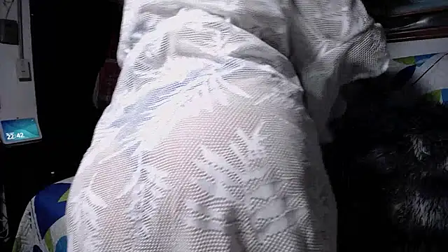 Snapshot of Merry-Olsen chatting on March 2026 09:44:02 PM Merry-Olsen online show from March 2026 09:44:02 PM