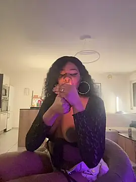 Blackrubiss online show from February 2026 09:02:02 PM