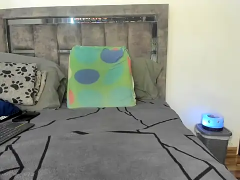 Master Ruthless77 online show from February 2026 06:52:01 PM