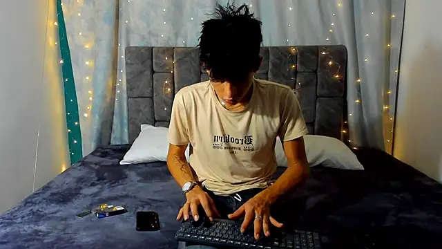 NicolasTorrez online show from June 2026 06:10:02 AM