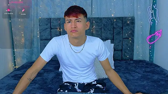 NicolasTorrez online show from April 2026 01:45:01 AM