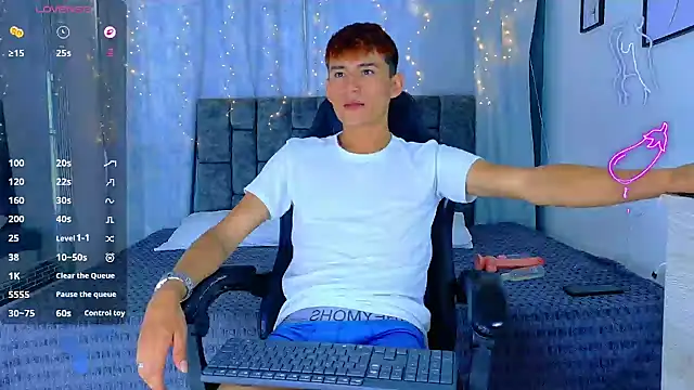 NicolasTorrez online show from April 2026 08:34:01 PM