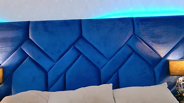 HollyOlson online show from March 2026 08:07:01 PM