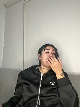 Lina 888 online show from March 2026 06:48:01 PM