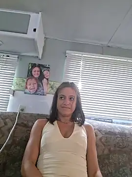 Lovemekd online show from August 2026 09:23:02 PM