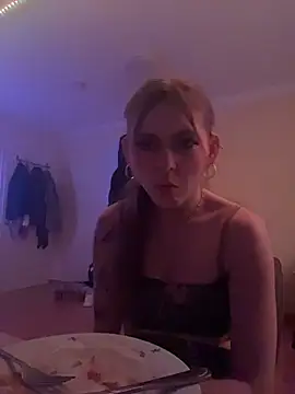 Snapshot of Milli-Kiss chatting on February 2026 09:25:01 PM Milli-Kiss online show from February 2026 09:25:01 PM