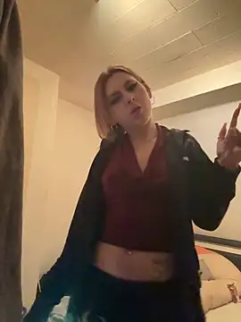 Milli-Kiss online show from April 2026 07:14:01 PM