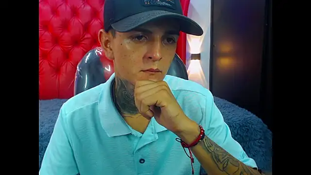 Snapshot of benjamin_anthony chatting on February 2026 02:22:02 AM benjamin anthony online show from February 2026 02:22:02 AM