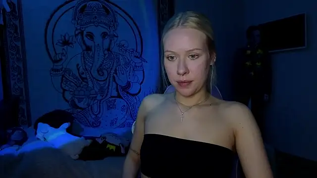 pureeangel online show from March 2026 04:07:01 PM