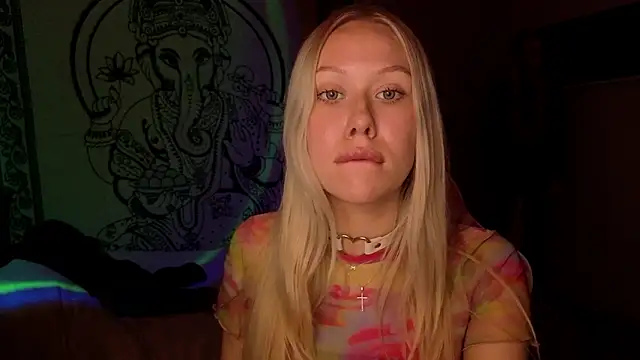 pureeangel online show from March 2026 07:40:01 PM