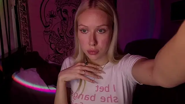 pureeangel online show from April 2026 01:50:02 PM