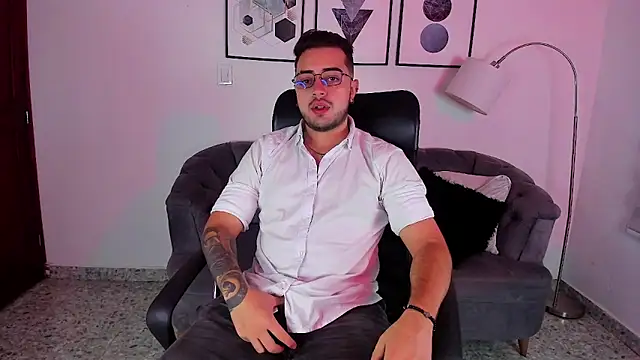 Snapshot of ethan_grace chatting on February 2026 12:05:02 PM ethan grace online show from February 2026 12:05:02 PM