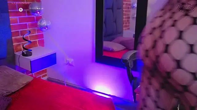 kiitydoll online show from February 2026 07:22:01 PM