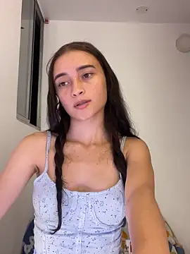 candy deluxe online show from February 2026 12:46:02 AM