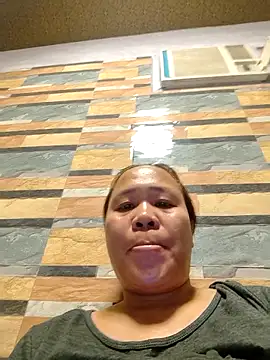 squirtshantal online show from October 2025 02:05:01 PM