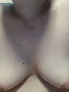 squirtshantal online show from September 2025 01:49:01 AM