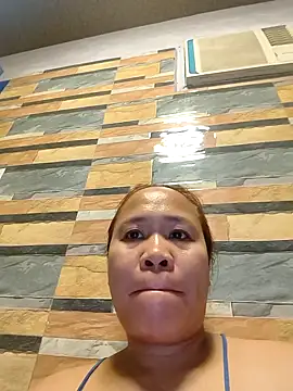 squirtshantal online show from September 2025 12:31:02 PM